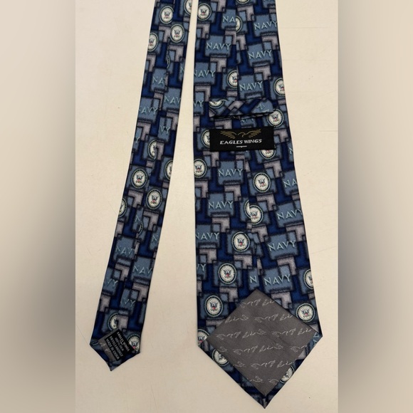 Eagles Wings 100% Silk US Navy Emblem Men’s Neck Tie 100% Silk Military Navy Tie - Picture 3 of 6